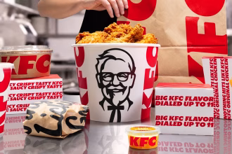 KFC, 70 Yıllık İkonik Tasarımını Yeniledi